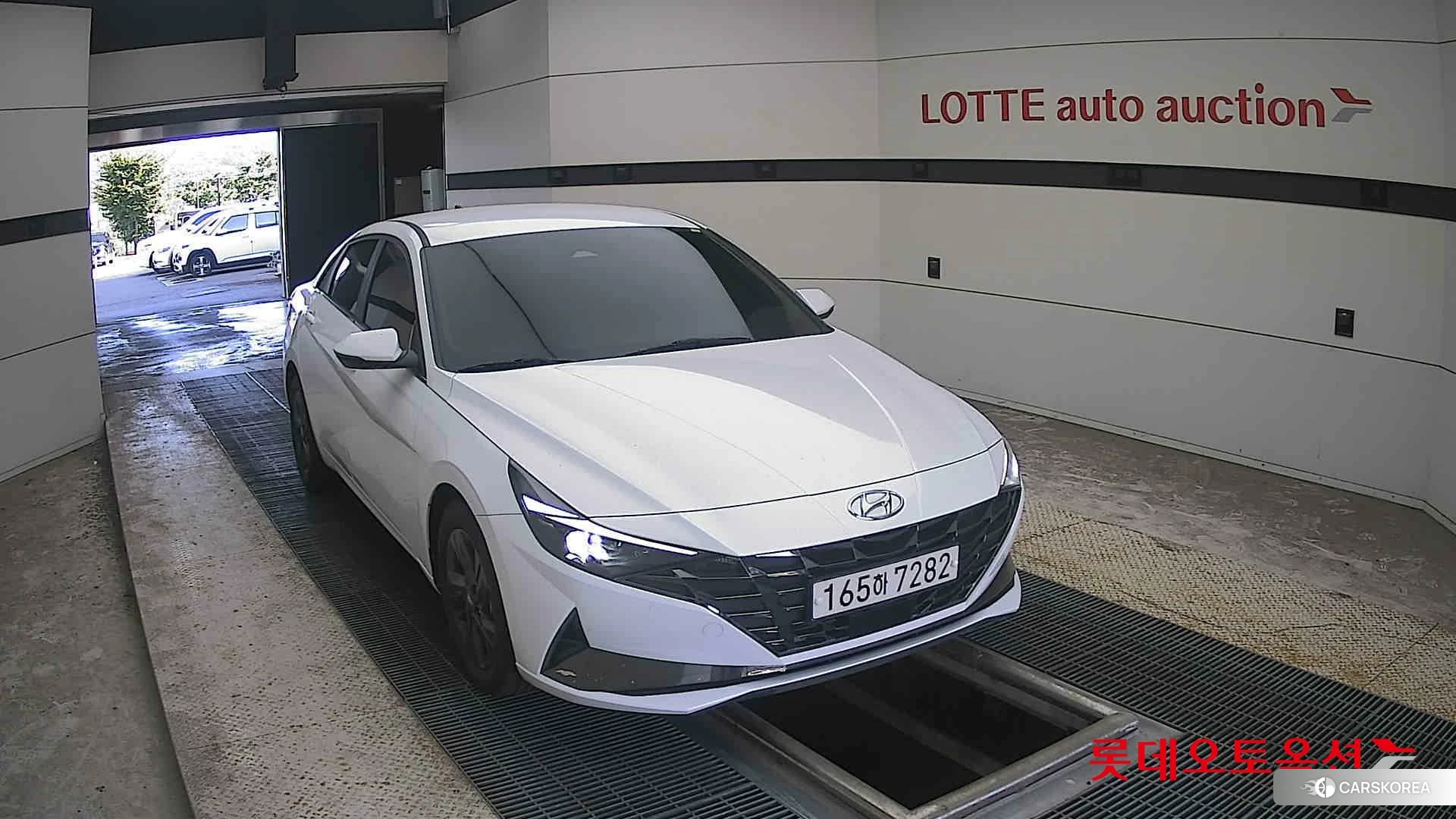 Hyundai Avante 2022 Polar White из Кореи, фото 6
