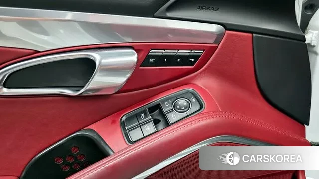 Porsche 718 Boxster 2019 Белый из Кореи, фото 6