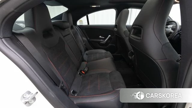 Mercedes-Benz CLA-Class C118 2026 Белый из Кореи, фото 6