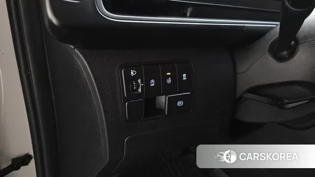 Hyundai Staria 2024 Белый из Кореи, фото 6