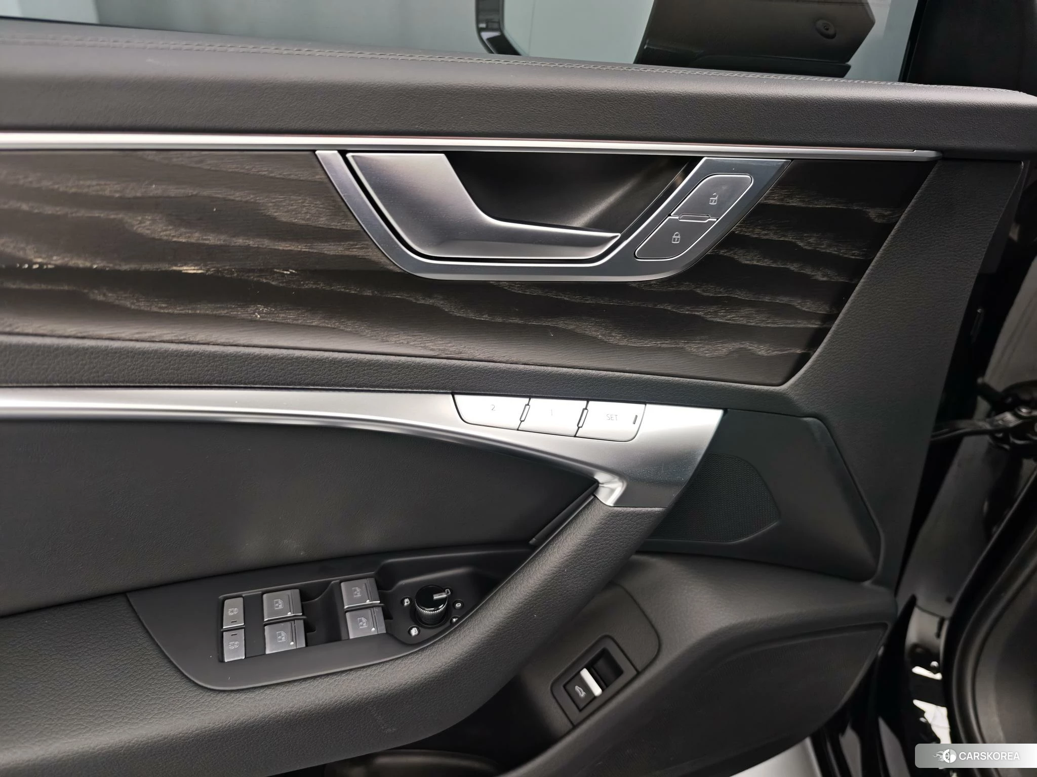 Audi A6L 2023 Черный из Китая, фото 6
