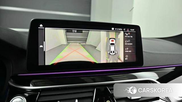 BMW 5 Series (G30) 2023 Белый из Кореи, фото 6
