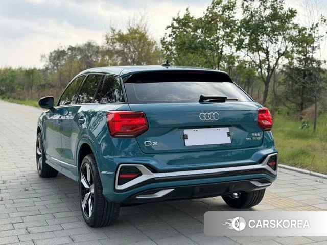 Audi Q2L 2022 Синий из Китая, фото 6