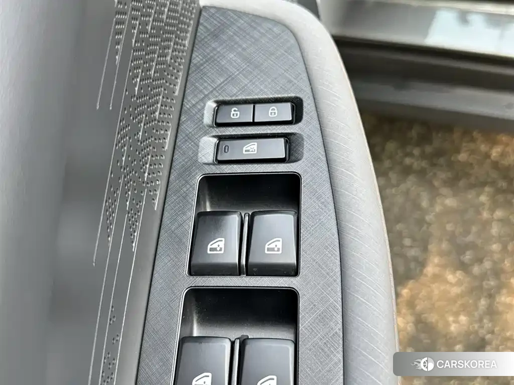 Chang'an Changan UNI-V 2023 Silver/gray из Китая, фото 6
