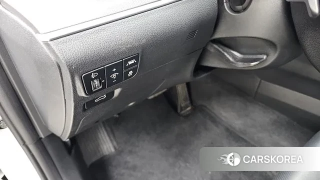 Kia K5 3rd generation 2022 Белый из Кореи, фото 6