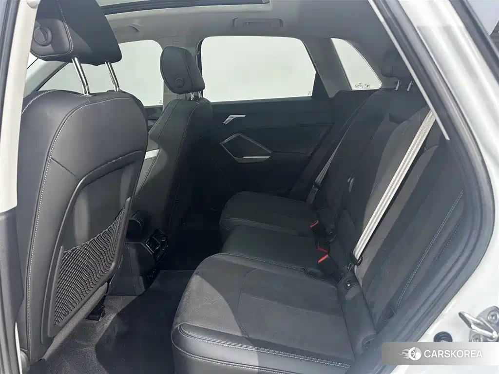 Audi Q3 2022 Белый из Китая, фото 6