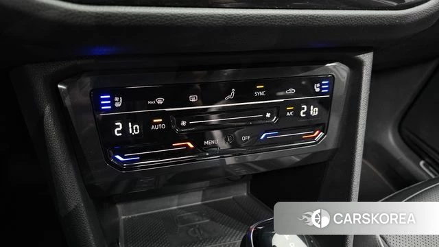 Volkswagen Tiguan Allspace 2022 Белый из Кореи, фото 6