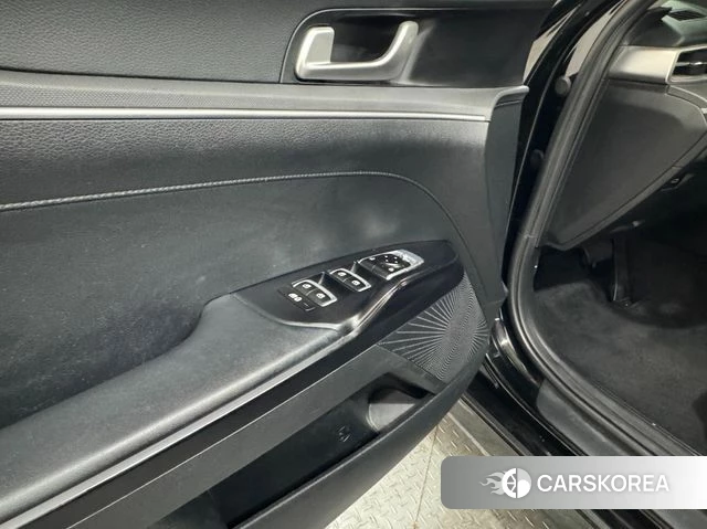 Kia K5 3rd generation 2022 Черный из Кореи, фото 6