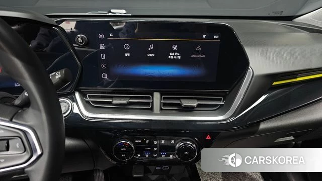 Chevrolet (GM Daewoo) Trax Crossover 2023 Черный из Кореи, фото 6