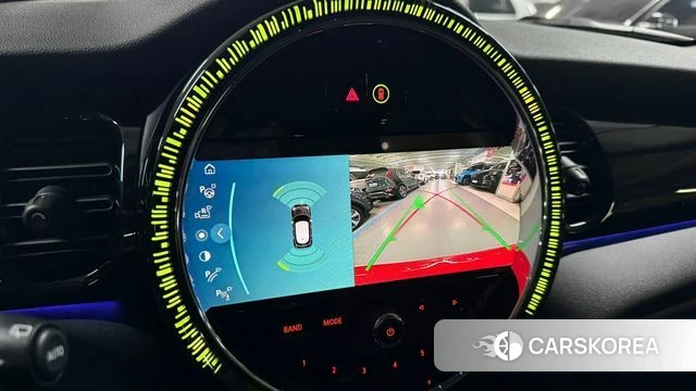 Mini Cooper 2023 Красный из Кореи, фото 6