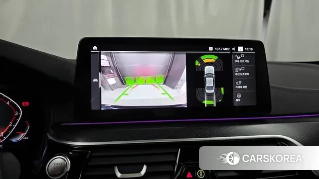 BMW 5 Series (G30) 2023 Черный из Кореи, фото 6