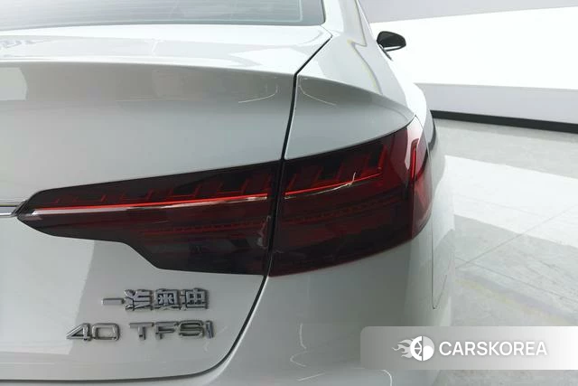 Audi A4L 2022 Белый из Китая, фото 6