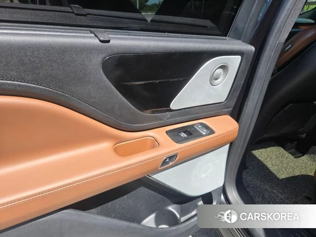 Lincoln Aviator 2nd generation 2020 Черный из Кореи, фото 6