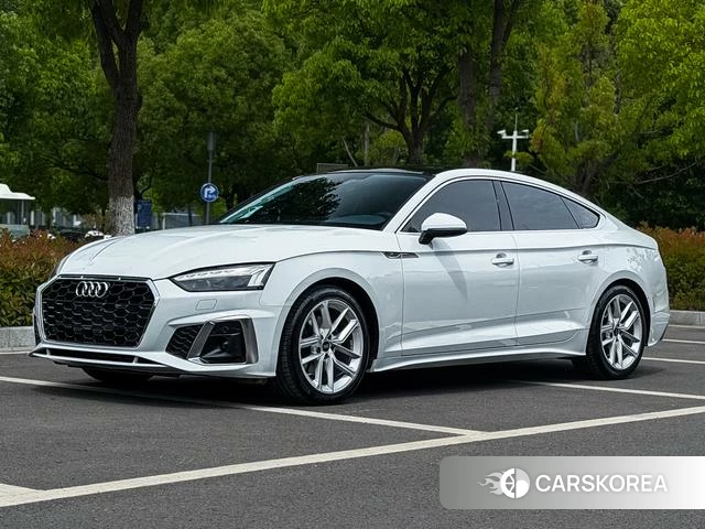 Audi A5 2023 Белый из Китая, фото 6