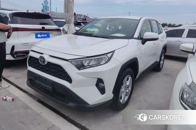 Toyota RAV4 Rongfang 2021 Белый из Китая, фото 6