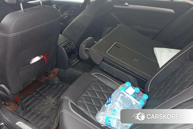 Volkswagen Magotan PHEV 2021 Черный из Китая, фото 6