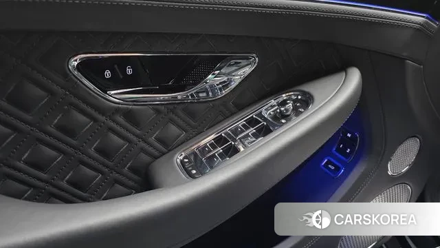 Bentley Continental GT 3rd Generation 2023 Черный из Кореи, фото 6