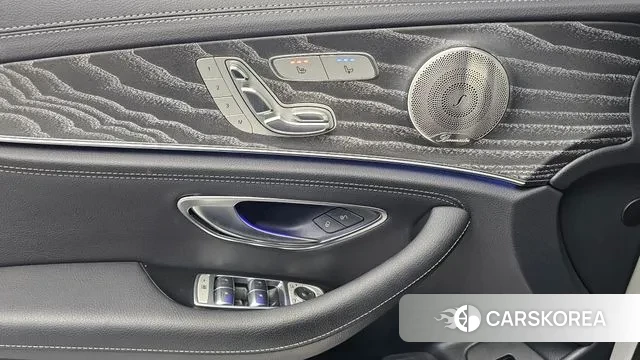 Mercedes-Benz E-Class W213 2022 Белый из Кореи, фото 6