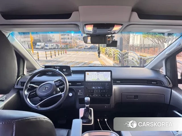 Hyundai Staria 2022 Черный из Кореи, фото 6