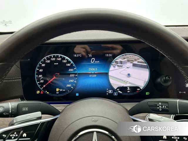 Mercedes-Benz E-class 2022 Черный из Китая, фото 6