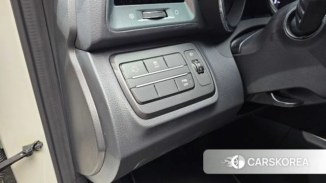 Ssangyong Tivoli Armor 2018 Белый из Кореи, фото 6