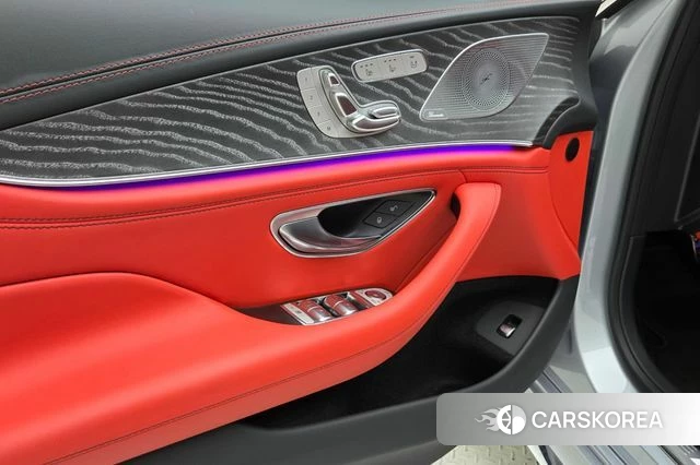 Mercedes-Benz AMG GT 2025 Серебряный из Кореи, фото 6