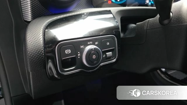 Mercedes-Benz A-Class W177 2021 Черный из Кореи, фото 6