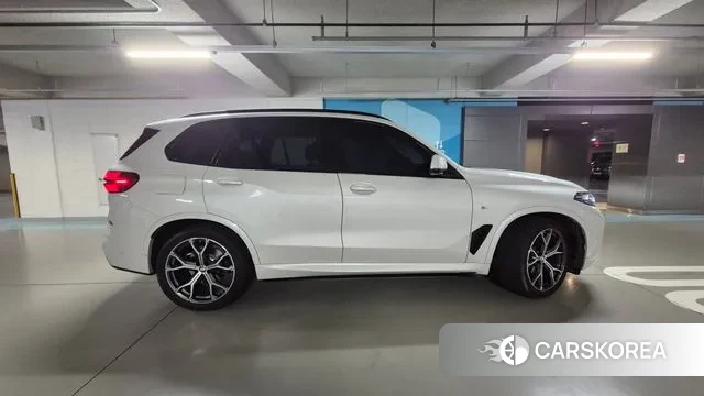 BMW X5 (G05) 2024 Белый из Кореи, фото 6