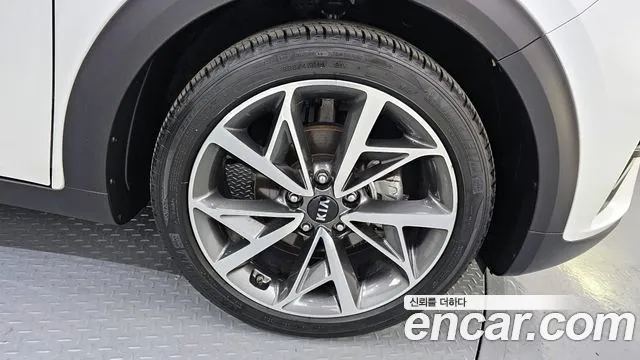 Kia The New Niro id 2686798 из Кореи 6