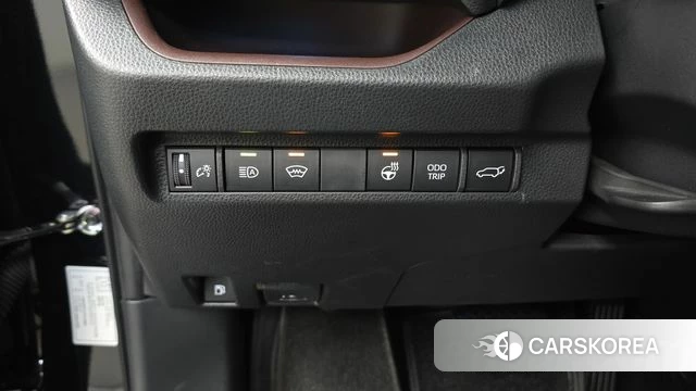 Toyota RAV4 5th Generation 2023 Черный из Кореи, фото 6