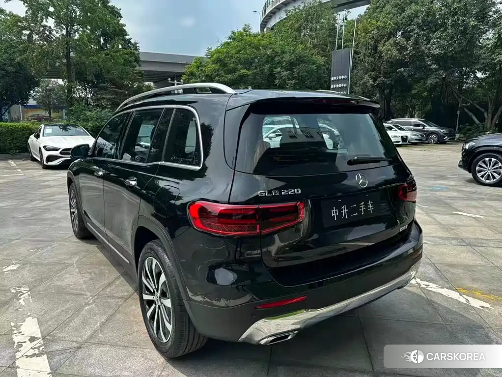 Mercedes-Benz GLB 2024 Черный из Китая, фото 6