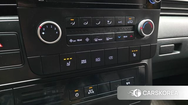 Hyundai Staria 2024 Желтый из Кореи, фото 6