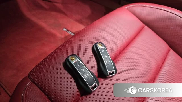 Porsche 911(992) 2024 Черный из Кореи, фото 6
