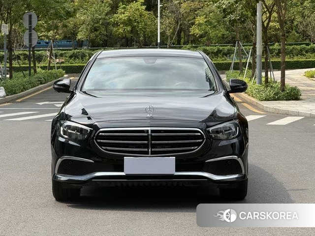 Mercedes-Benz E-class 2022 Черный из Китая, фото 6