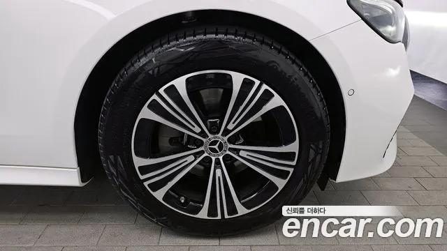 Mercedes-Benz E-Class W214 id 2680794 из Кореи 6