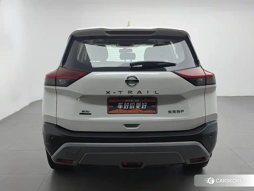 Nissan Qijun 2022 Белый из Китая, фото 6