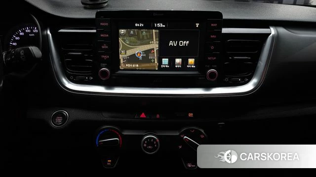 Kia Stonic 2018 Красный из Кореи, фото 6
