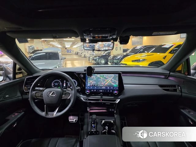 Lexus RX500h 5th generation 2025 Белый из Кореи, фото 6