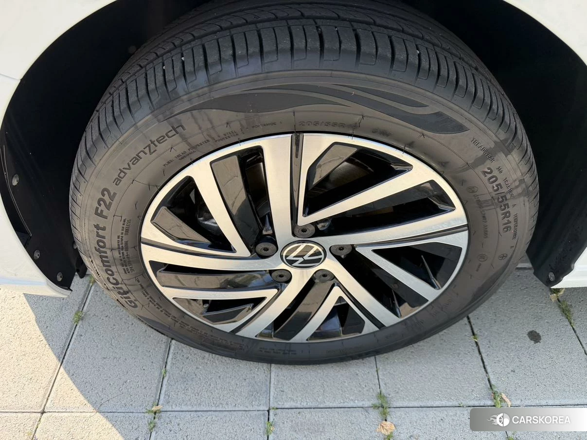 Volkswagen Lavida 2023 Белый из Китая, фото 6