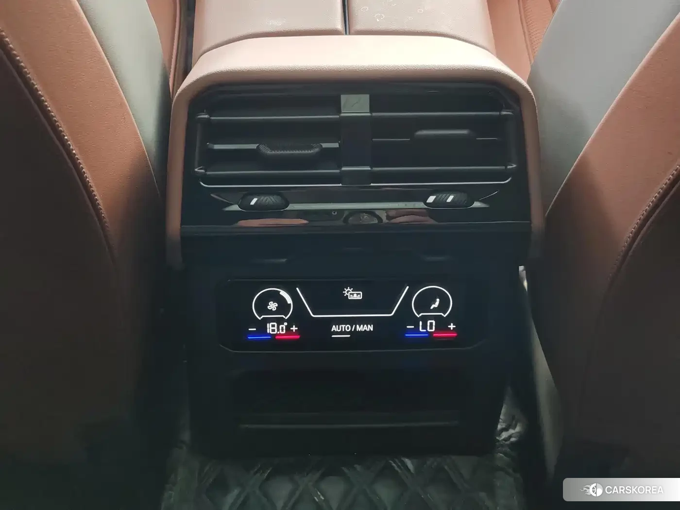BMW 5 series 2024 Черный из Китая, фото 6