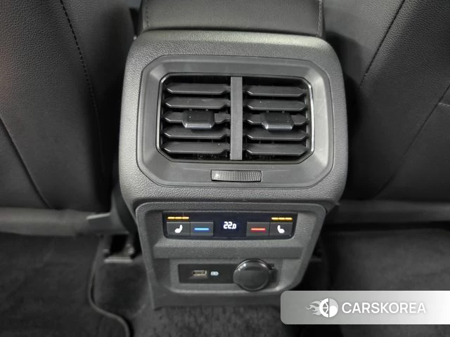 Volkswagen Tiguan Allspace 2020 Белый из Кореи, фото 6