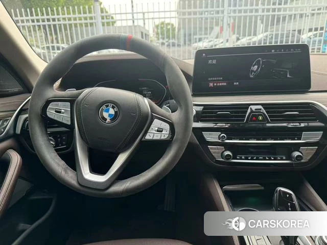 BMW 5 series 2022 Черный из Китая, фото 6