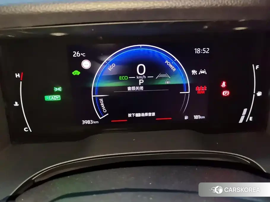 Toyota Camry 2026 Черный из Китая, фото 6