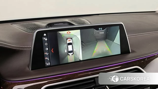 BMW 7 Series (G11) 2018 Светло-серебряный цвет из Кореи, фото 6