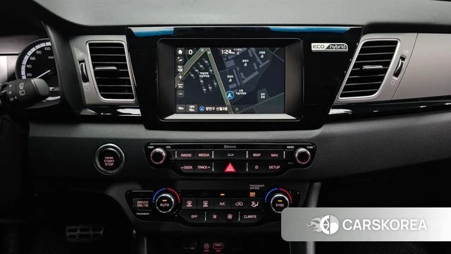 Kia Niro 2018 Черный из Кореи, фото 6