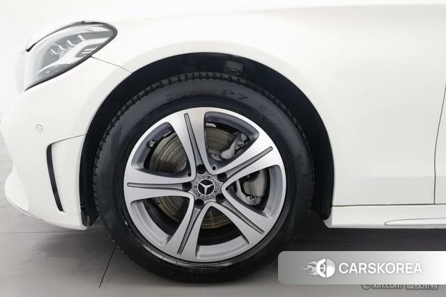Mercedes-Benz Class C 2021 Белый из Китая, фото 6