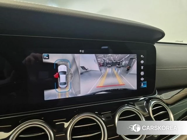 Mercedes-Benz E-Class W213 2023 Черный из Кореи, фото 6
