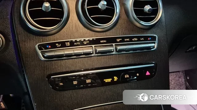 Mercedes-Benz GLC-Class X253 2020 Белый из Кореи, фото 6