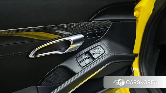 Porsche 718 Boxster 2019 Желтый из Кореи, фото 6