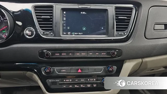 Kia All New Carnival 2018 Белый из Кореи, фото 6